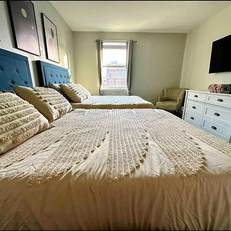 4 Bedroom 3 Bath Sleeps 10 Pet Friendly Private Backyard, 2 Car Garage, City Views, Close To All Stadiums And Casino Pittsburgh Esterno foto